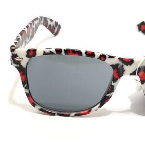 NEW Red White Leopard Print Sunglasses UV400 Retro